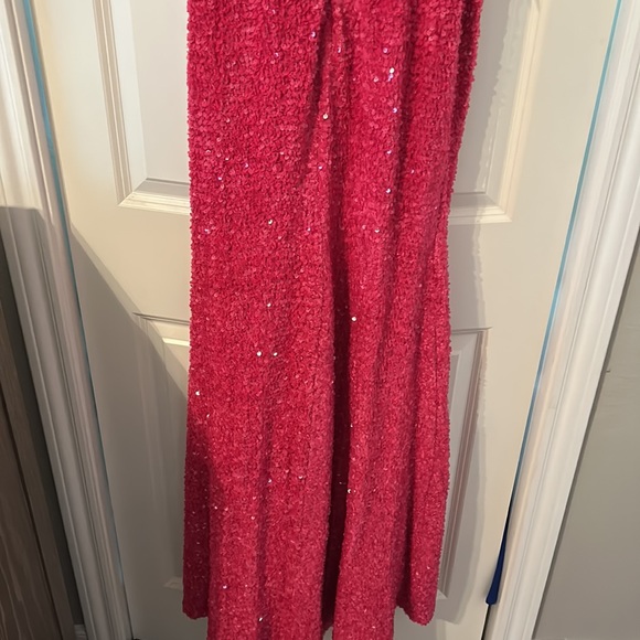 pink sparkly formal dress - Picture 4 of 4